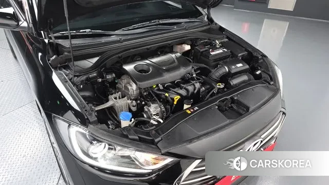 Hyundai Avante AD id 3779332 из Кореи 16