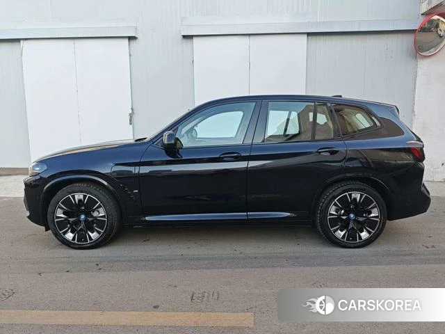 BMW iX3 id 4240110 из Китая 8