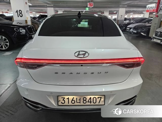 Hyundai The New Grandeur IG id 4178687 из Кореи 16