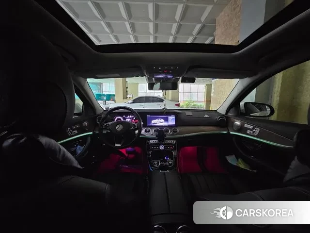 Mercedes-Benz E-Class W213 id 3275759 из Кореи 16