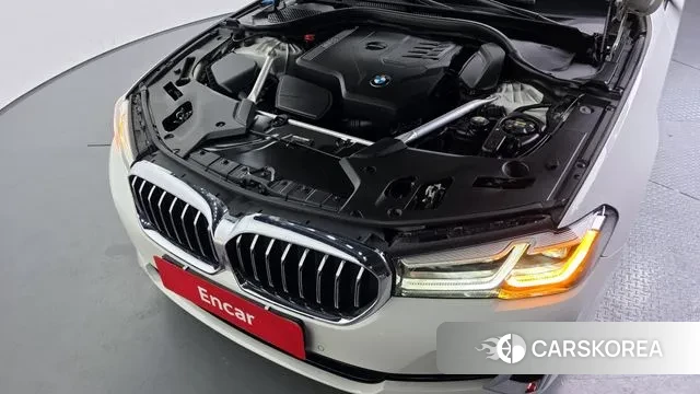 BMW 5 Series (G30) id 3518748 из Кореи 16