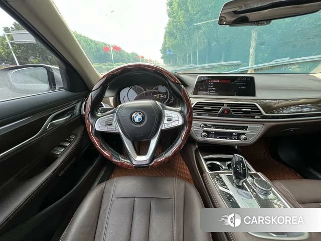 BMW 7 series id 4209583 из Китая 15