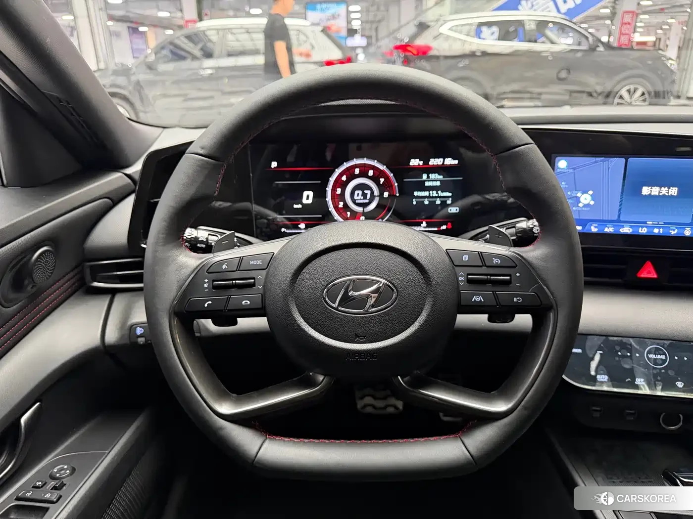 Hyundai Elantra id 4554095 из Китая 14