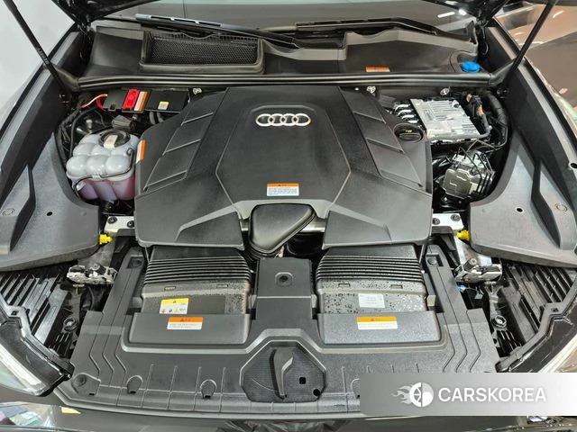 Audi Q8 (4M) id 4634893 из Кореи 16