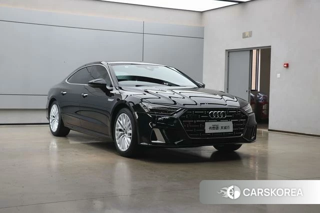 Audi A7L id 4260971 из Китая 25