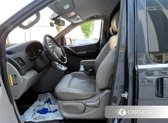 Hyundai The New Grand Starex id 3445001 из Кореи 16