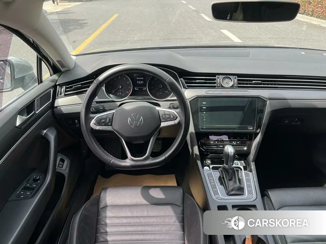 Volkswagen Magotan id 4272247 из Китая 17