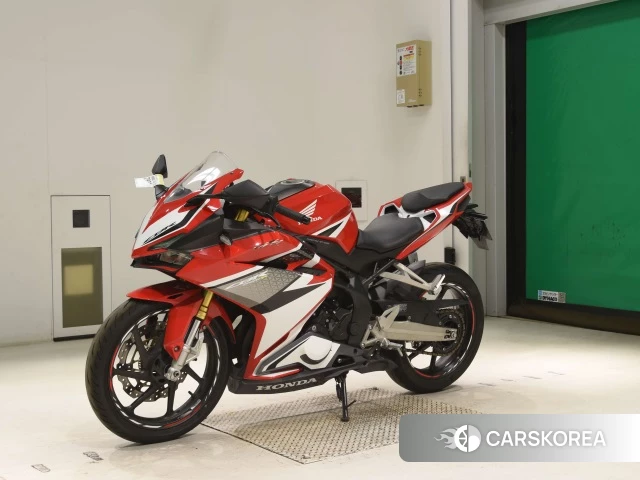 Проданный Honda CBR250RR ABS 2017 из Японии, фото 5