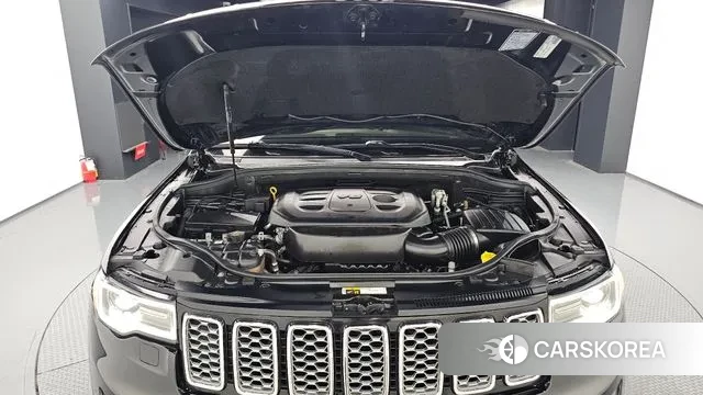 Jeep Grand Cherokee id 2891084 из Кореи 16