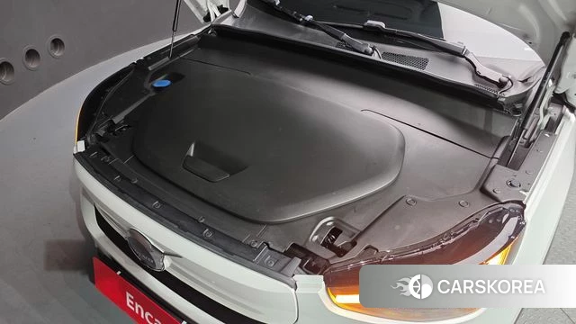 Volvo C40 Richards id 3859306 из Кореи 16