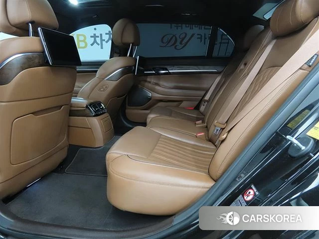 Genesis G90 id 3820708 из Кореи 16