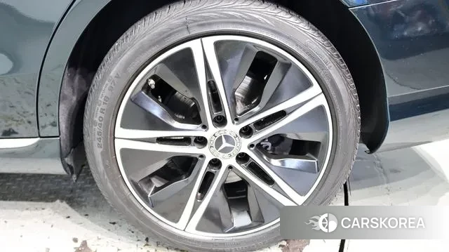 Mercedes-Benz C-Class W205 id 3677102 из Кореи 16