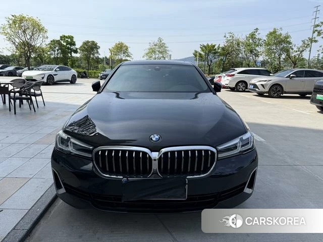 BMW 5 series 2021 Черный из Китая, фото 6