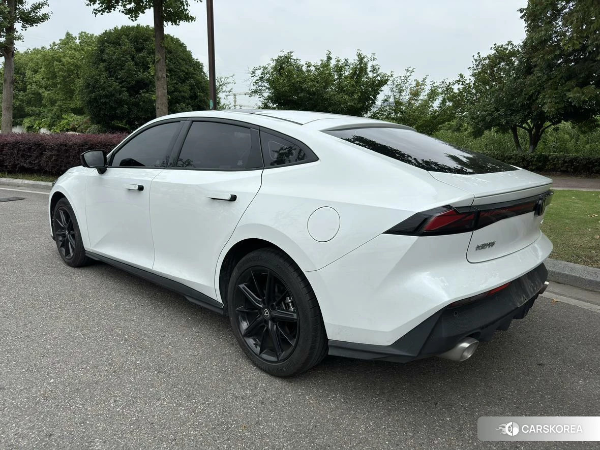 Chang'an UNI-V id 4504776 из Китая 7