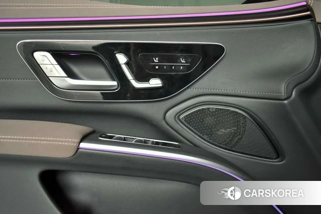 Mercedes-Benz EQS id 3875969 из Китая 11