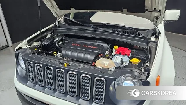 Jeep Renegade id 3297544 из Кореи 16