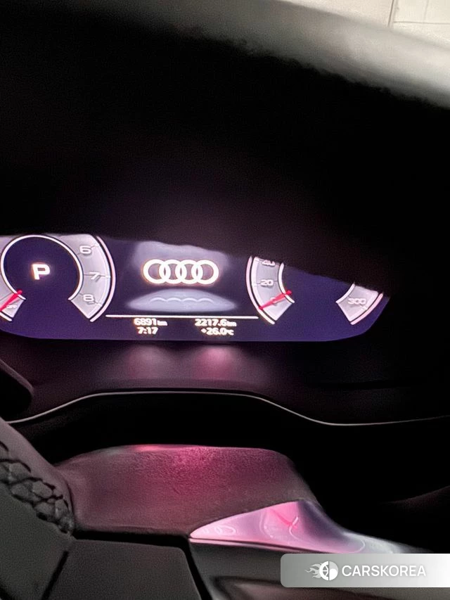 Audi A5 (F5) 2024 Серебристо-серый из Кореи, фото 6