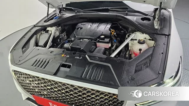 Genesis GV70 id 3406884 из Кореи 16