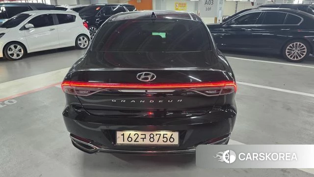 Hyundai The New Grandeur IG Hybrid id 4848940 из Кореи 16