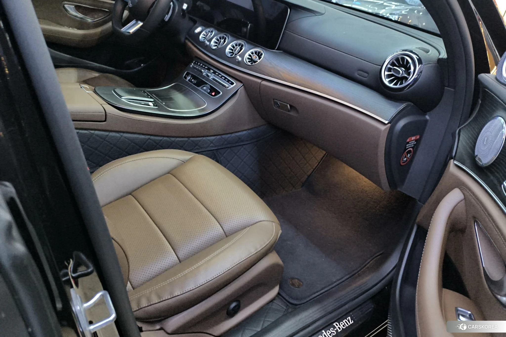 Mercedes-Benz E-class id 4461563 из Китая 13