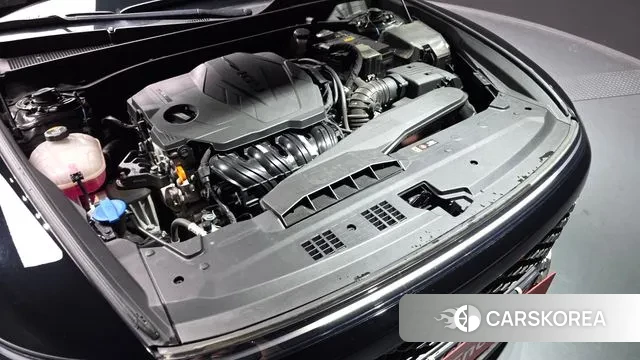 Hyundai Grandeur (GN7) id 3763839 из Кореи 16