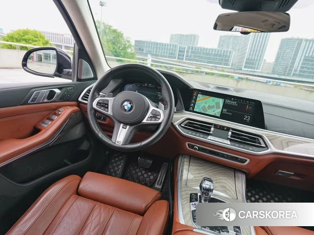 BMW X7 id 4260378 из Китая 9