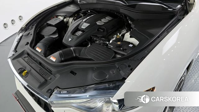 Maserati Levante id 3955693 из Кореи 16