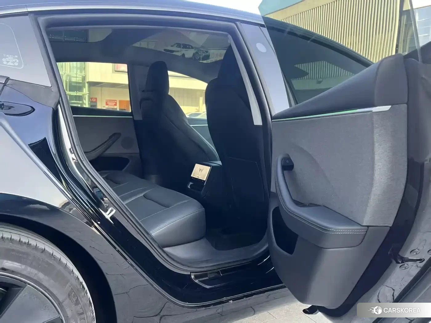 Tesla Model 3 id 4554165 из Китая 12