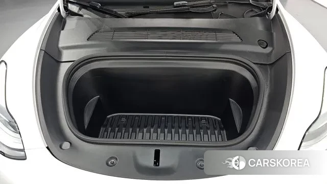 Tesla Model Y id 3347548 из Кореи 16