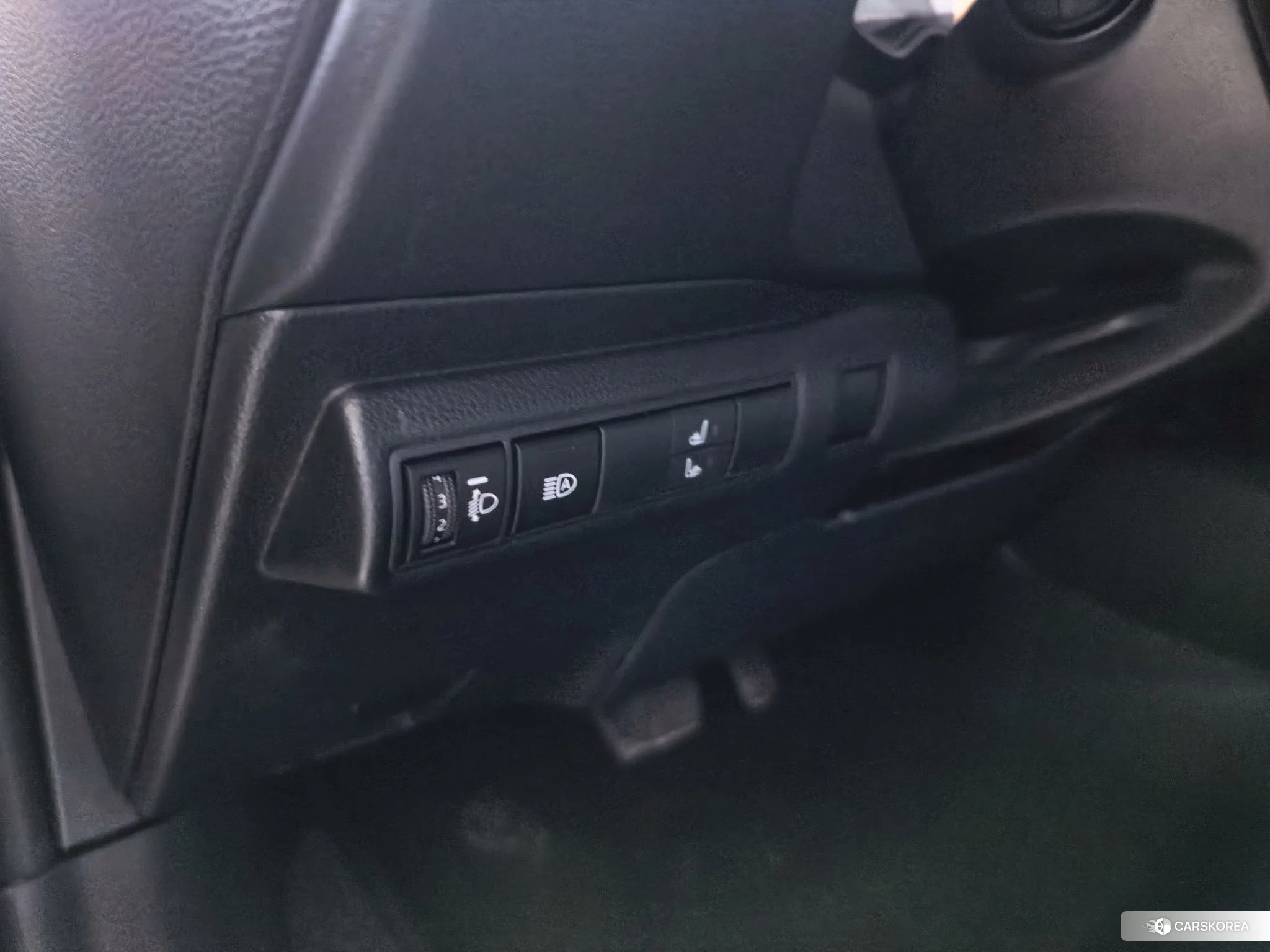 Toyota Corolla id 4467948 из Китая 15