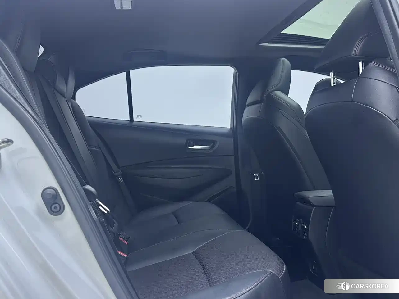 Toyota Levin id 4578373 из Китая 17