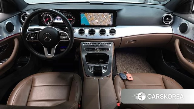 Mercedes-Benz E-Class W213 id 3916696 из Кореи 16