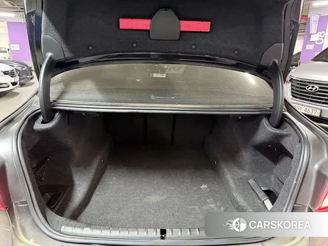 BMW 5 Series (G30) id 3718816 из Кореи 16