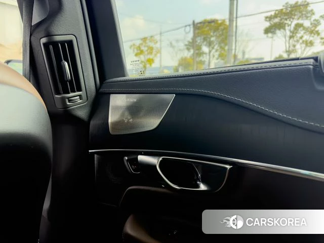 Volvo XC90 id 4239097 из Китая 24