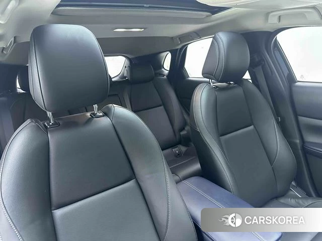 Mazda CX-30 id 4299741 из Китая 16