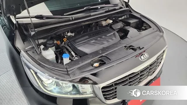 Kia The New Carnival id 3728343 из Кореи 16