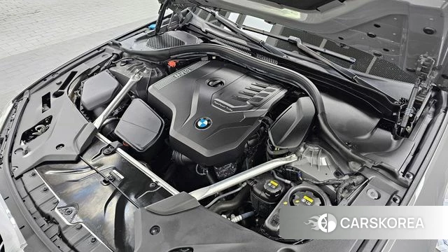 BMW 5 Series (G30) id 4409656 из Кореи 28