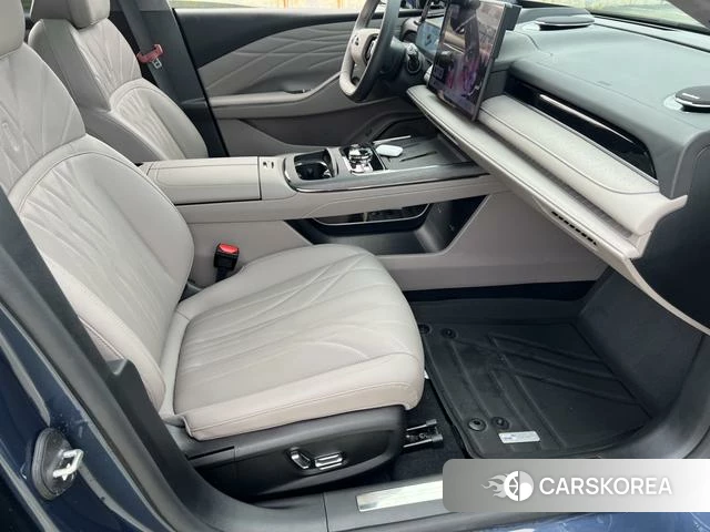 Geely Galaxy Galaxy Sparkle 8 PHEV id 4241880 из Китая 16