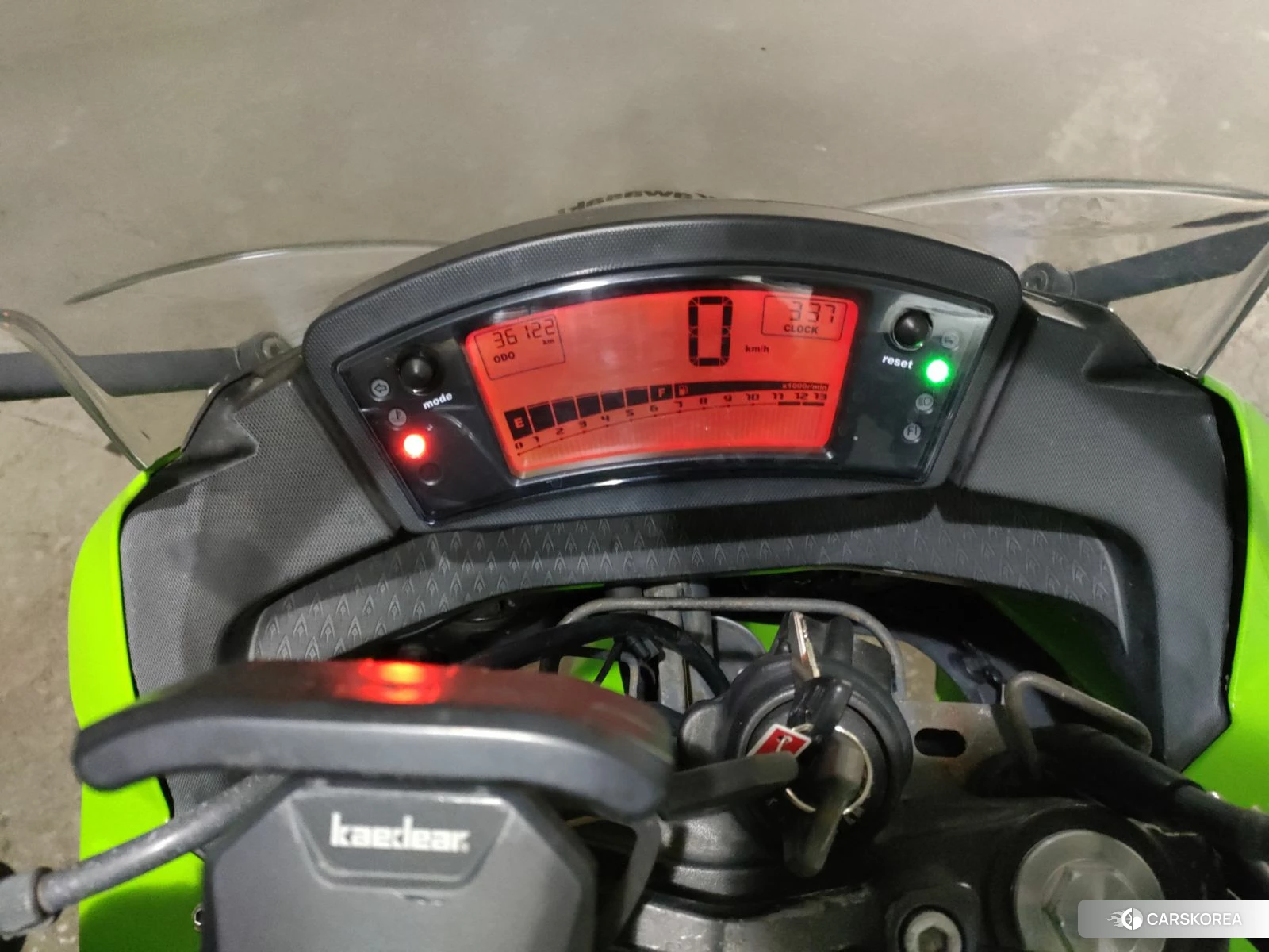 Kawasaki NINJA 400R id 3947541 из Японии 6