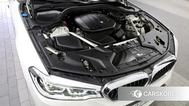 BMW 5 Series (G30) id 3045134 из Кореи 16