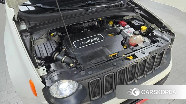 Jeep Renegade id 4345474 из Кореи 16