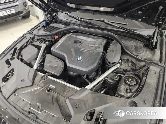 BMW 5 Series (G30) id 3300259 из Кореи 16