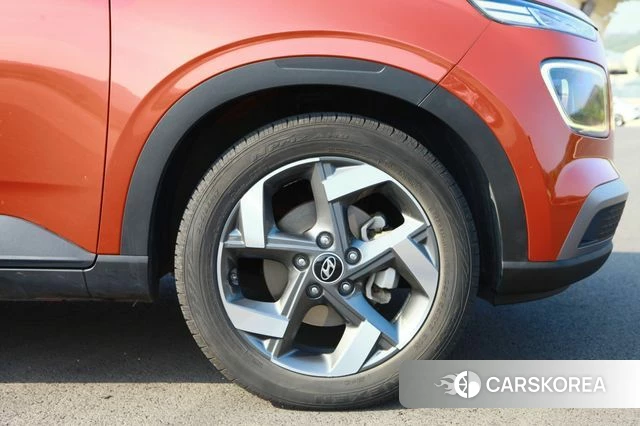 Hyundai Venue id 3877920 из Кореи 16