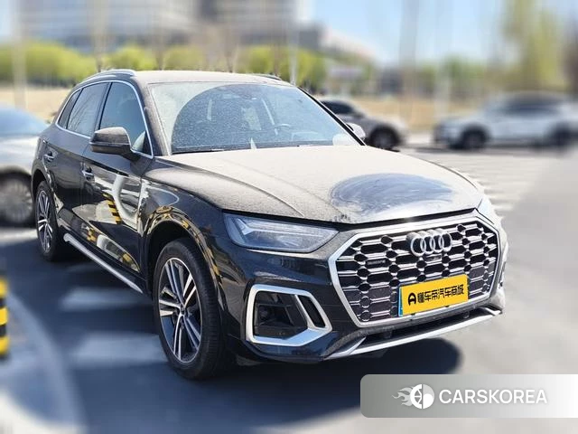Audi Q5L 2022 Черный из Китая, фото 6
