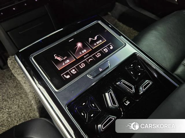 Audi A8 (D5) id 4657293 из Кореи 8