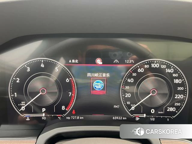 Volkswagen Touareg id 4277179 из Китая 14