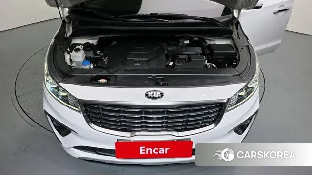 Kia The New Carnival id 2971122 из Кореи 16