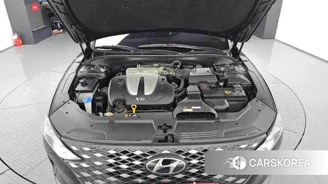 Hyundai The New Grandeur IG id 3607320 из Кореи 16