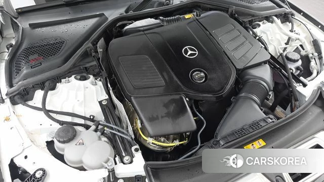 Mercedes-Benz E-Class W214 id 4791807 из Кореи 27