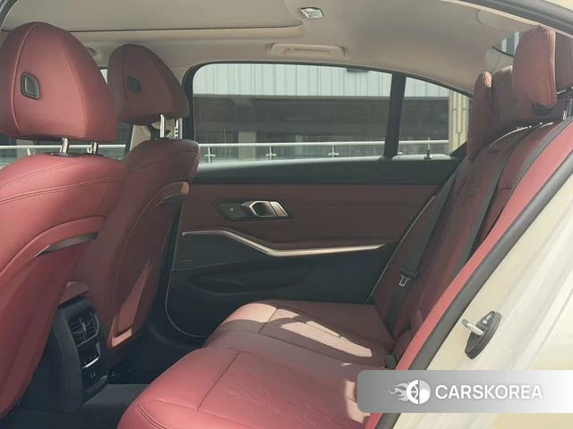 BMW 3 series 2025 Белый из Китая, фото 6